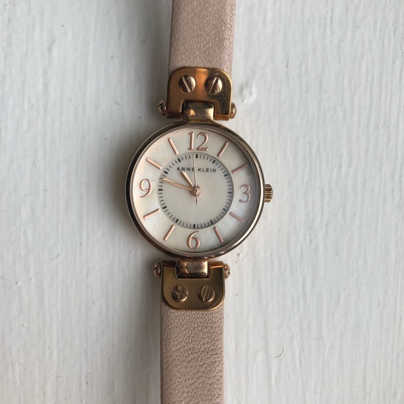 Anne Klein Rosegold Watch - Picture 3 of 5